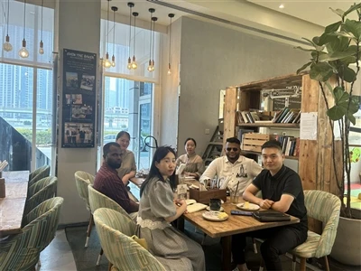 CNCD Business Manager Visits Customers in The Middle East